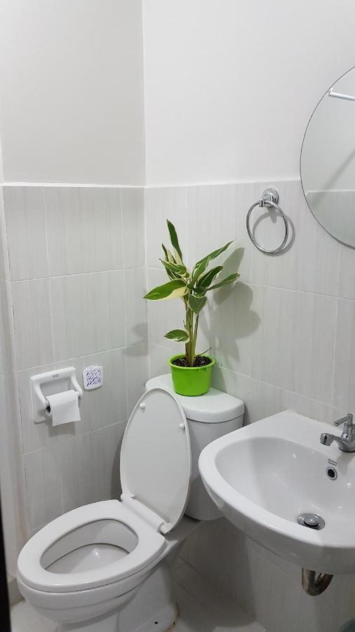 Keys 'N Places Holiday Rentals At Mesaverte Condo Cagayan de Oro Buitenkant foto